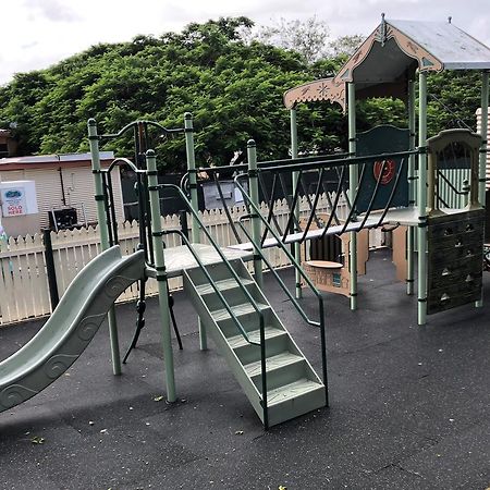 Gin Gin Budget Accommodation Exterior foto